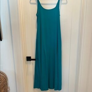 Old Navy Teal Scoop Neck Maxi Tank Dress. These Dresses Are So Flattering!!